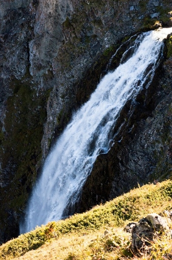 Улуг-Хольский водопад
