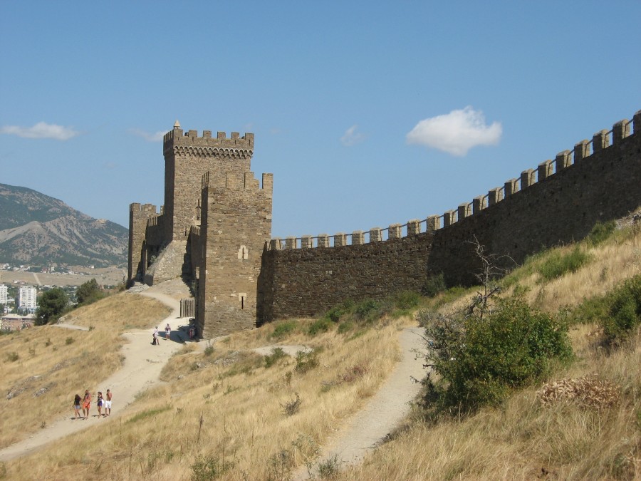 Крепость Алустон в Алуште