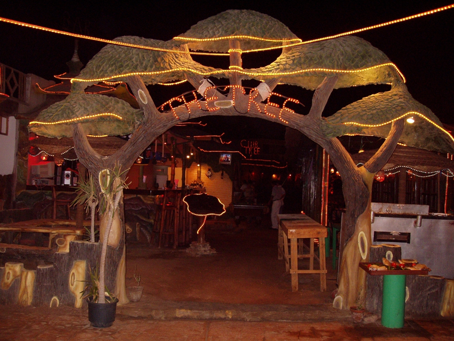 Ночное кафе в Дахабе