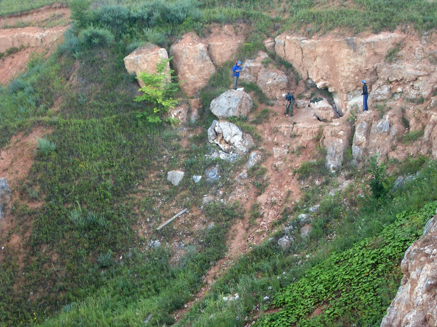 Обрыв у Борнуковской пещеры