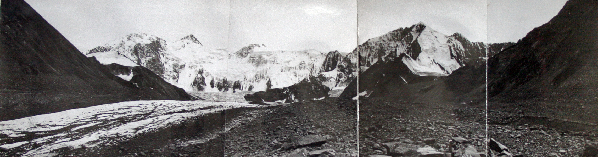 Панорама Ак-Кемского ледника