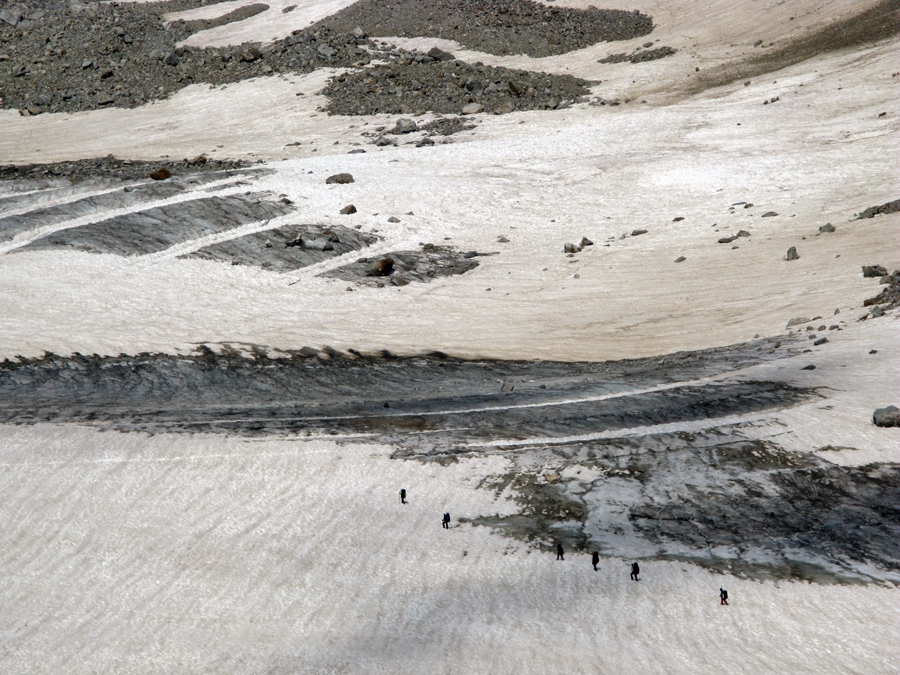 Группа на леднике Адырсу Восточный