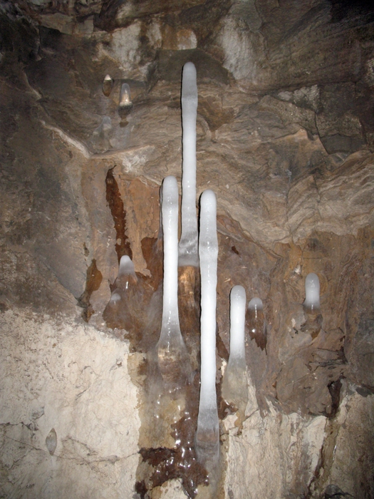 Ледяные сталагмиты, фото 2