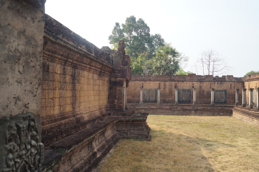    (Banteay Samre),  8