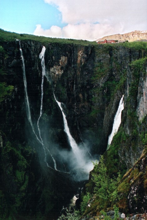        (Vøringfossen)