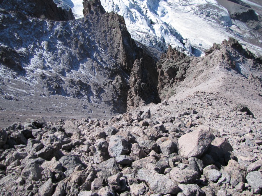 Подъём на перевал Фрунзе со стороны ледника Битиктебе, фото 2