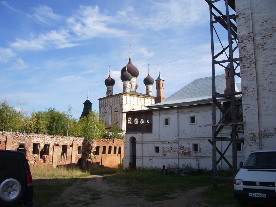 Церковь Сретения Господня в Борисоглебском монастыре