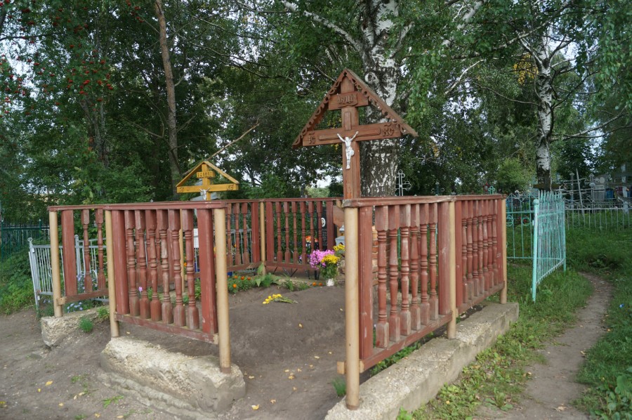 Могила четырех Суворовских мучениц