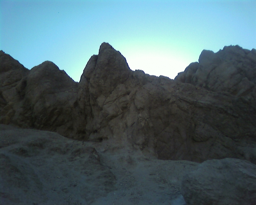 Скалы и тени