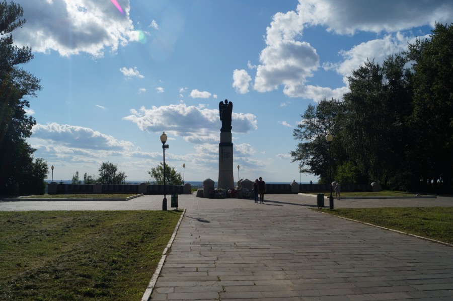 Памятник воинам-интернационалистам в Нижнем Новгороде