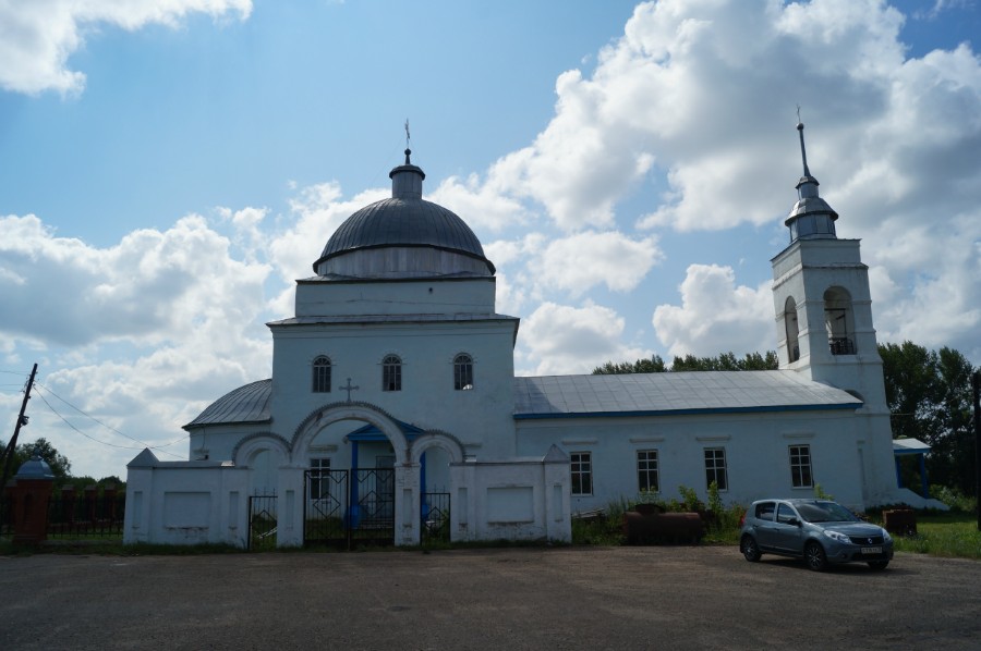 Церковь Казанской иконы Божией Матери в селе Василевка