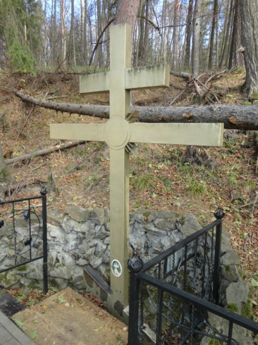 Крест с Троицкого собора Дивеевского монастыря