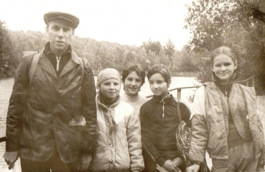 �.�. ������� � ���������