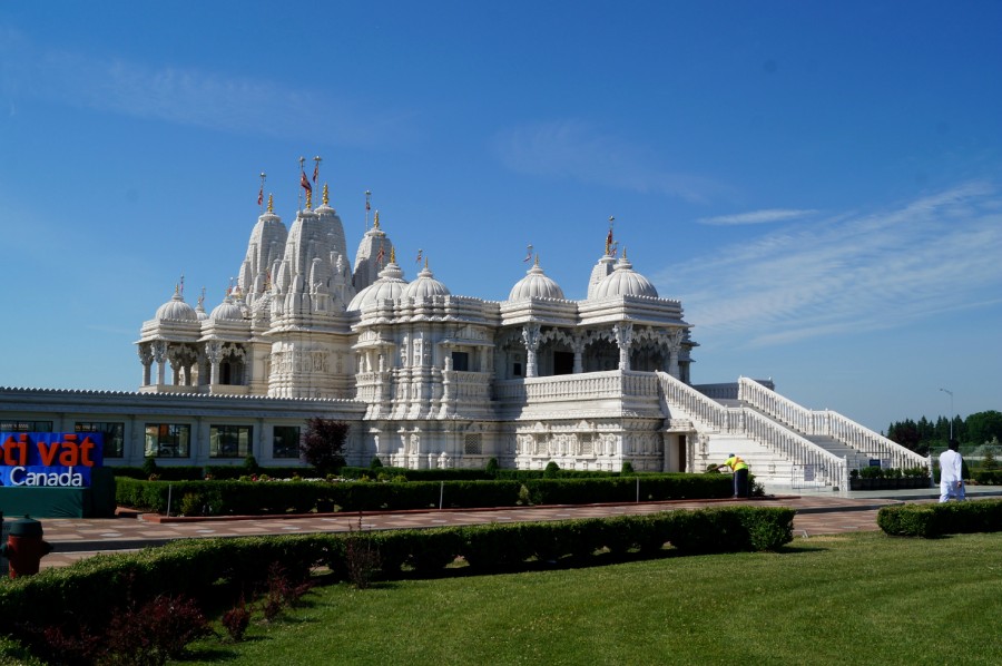   (Shri Swaminarayan mandir)