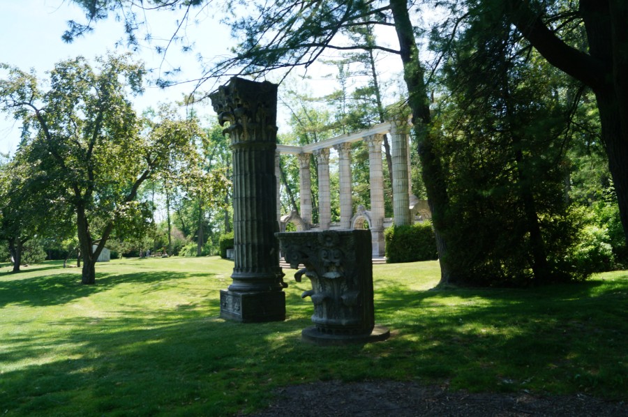    (Guild Park and Gardens)  ,  3