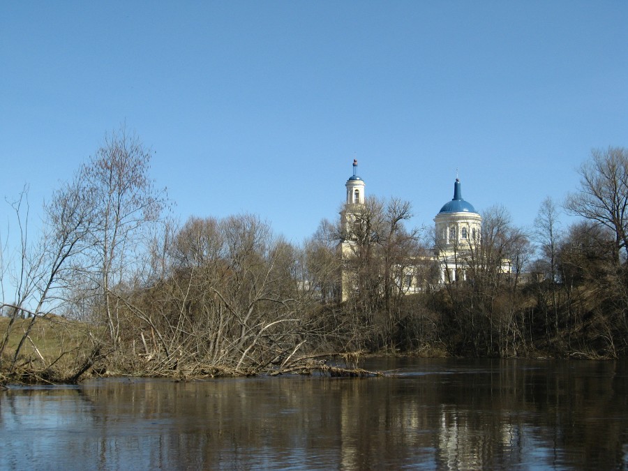 Церковь Воскресения Словущего д. Сельцо-Карельское. Фото 1