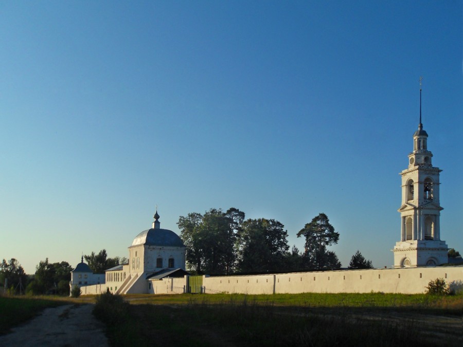 Свято-Николо-Тихонов мужской монастырь в с. Тимирязево. Фото 2