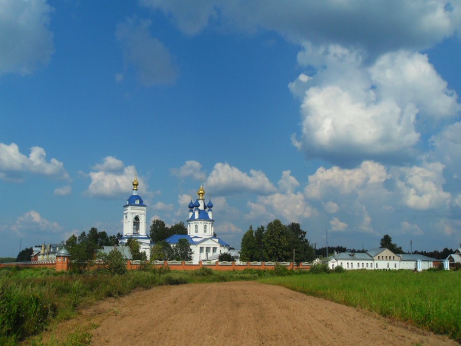 Свято-Успенский Дуниловский женский монастырь. Фото 3