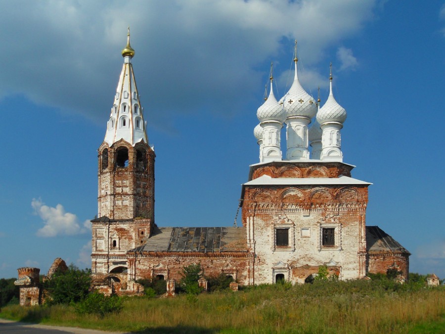 Церковь Покрова Пресвятой Богородицы (между 1685 и 1704 гг.) в с. Дунилово