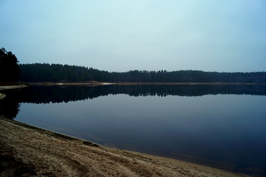Вид на обмелевшее озеро Киркидеево (Большое) с полуострова. 2019 г.