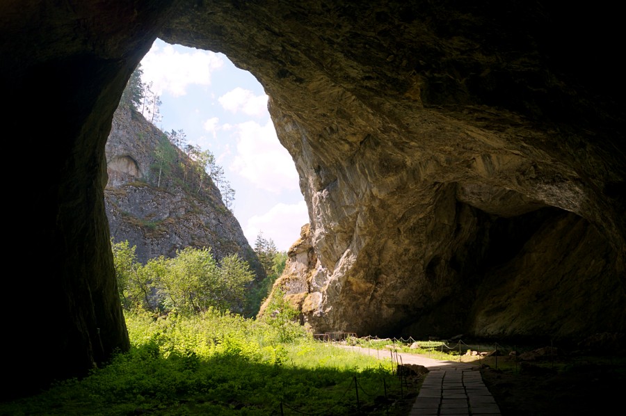 Вход в Капову пещеру. Фото 2