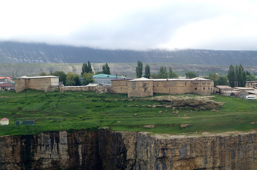 Хунзахская крепость в Арани