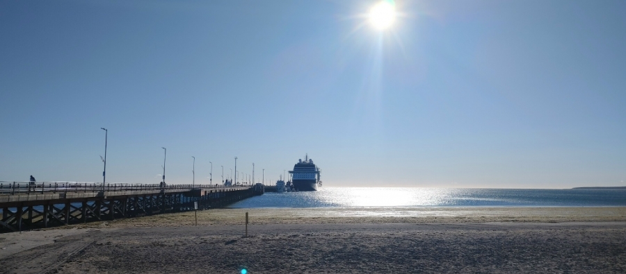 ���� � ������-������