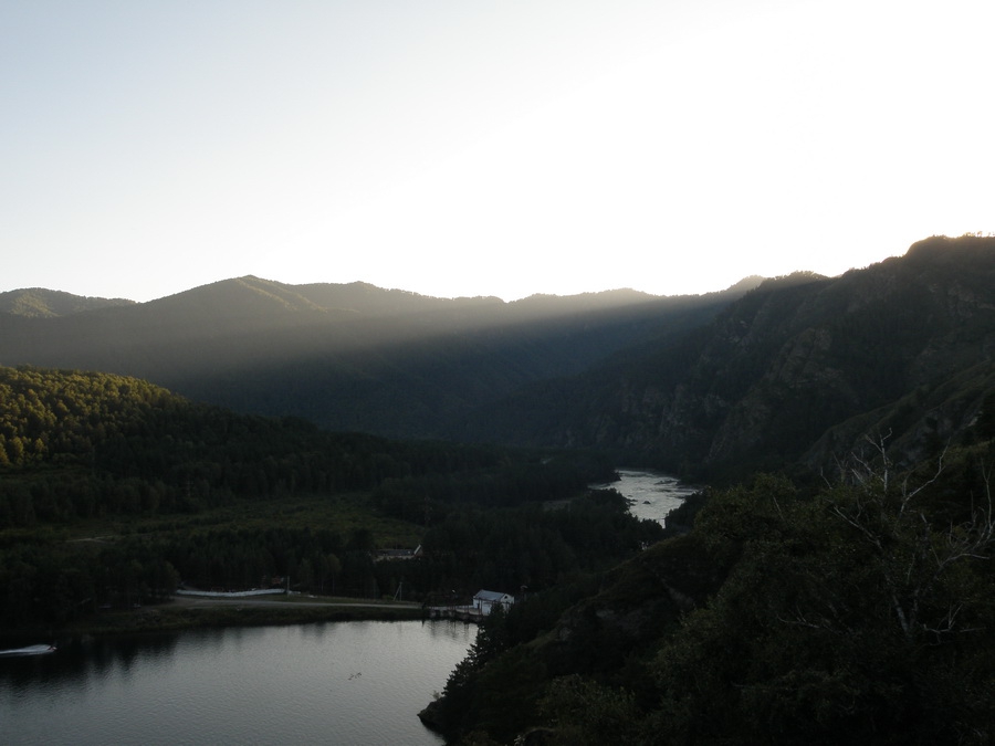 Катунь и водохранилище Чемальской ГЭС