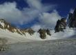 Вид на перевал Голубева с ледника Юном