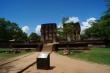   (Polonnaruwa)   -