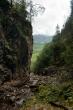 Вид на ущелье Орха-Бом от подножия "музейного" водопада