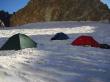 Наш лагерь на леднике Башиль